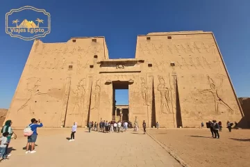 Excursión-a-los-templos-de-Edfu-y-Kom-Ombo